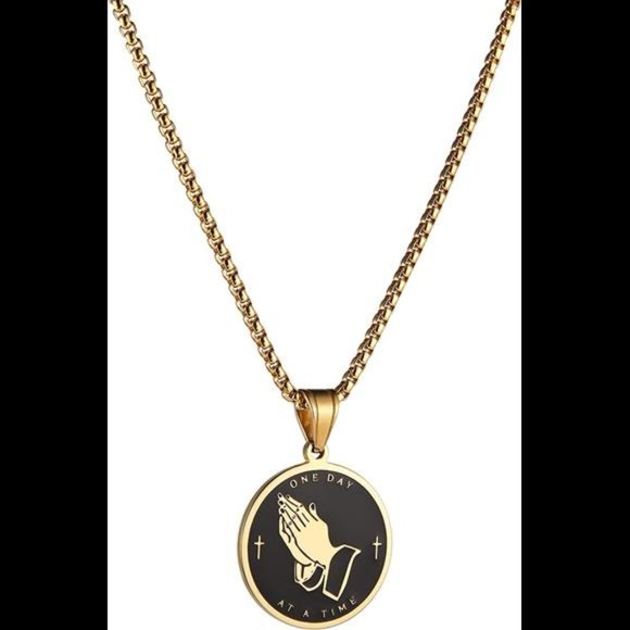 Serenity Prayer Cross Stainless Steel Pendant Necklace Praying Hands Coin Medal - Picture 2 of 3